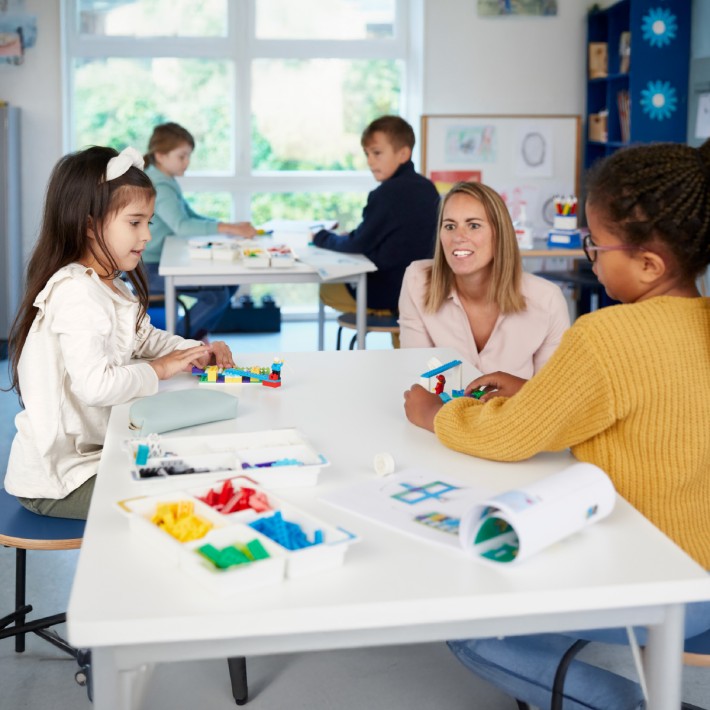 LEGO® Education BricQ Motion Essential - Set per la classe (24 studenti)