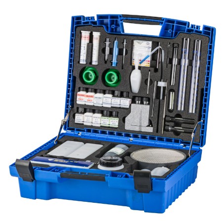 Kit per Analisi sul Campo: Laboratorio per l’Analisi del Suolo