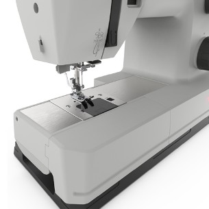 Macchina da Cucire Meccanica Rotativa - Modello Necchi Q132A con 32 Punti 2