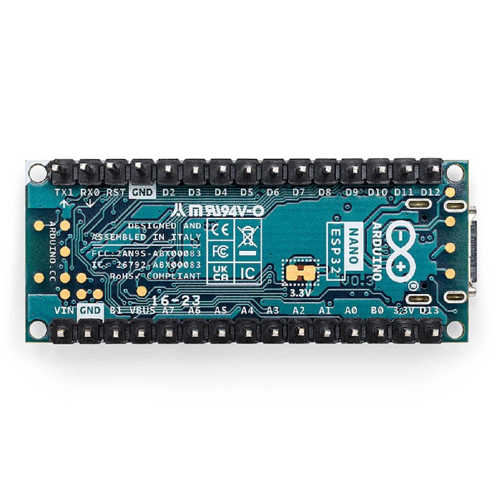 Arduino Nano ESP32 con connettori