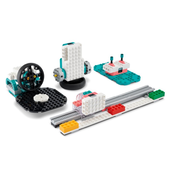 Kit LEGO® Education Informatica e IA Scuola Secondaria 1° grado (11+) per mezza classe (12 Studenti)