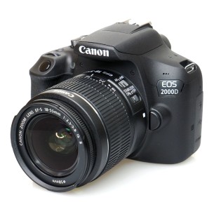 Canon EOS 2000D: Fotocamera Reflex Entry-Level con Obiettivo 18-55mm IS II 2