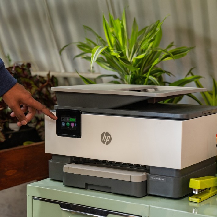 Stampante Multifunzione HP Ink-Jet A4 con Wi-Fi e Scheda di Rete
